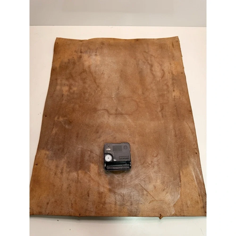 Harley-Davidson Leather Wall Clock‎ Eagle Logo – Non Working Rustic Decor. (B5)